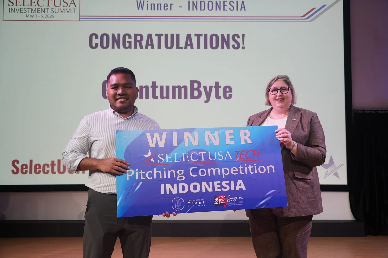 Kevin holding the SelectUSA Indonesia winner board